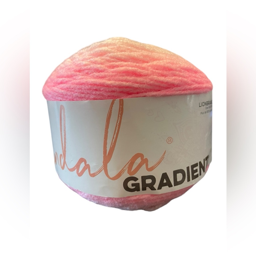 Lion Brand Yarn Cake 558-200DG Mandala Gradient Yarn, Light Pink NEW Pastel‎